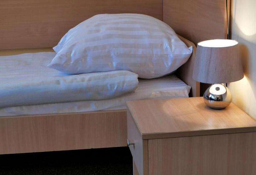 בית מלון כפרי Chemik