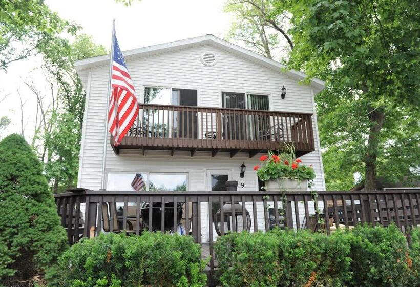 ホテル Clear Lake Resort