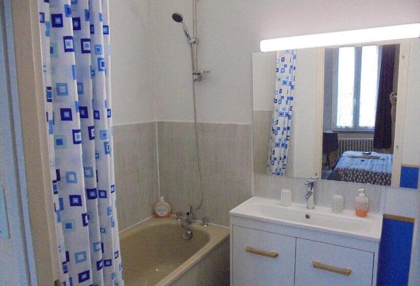 בית מלון כפרי De La Gare