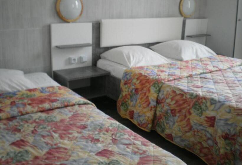 בית מלון כפרי De La Gare