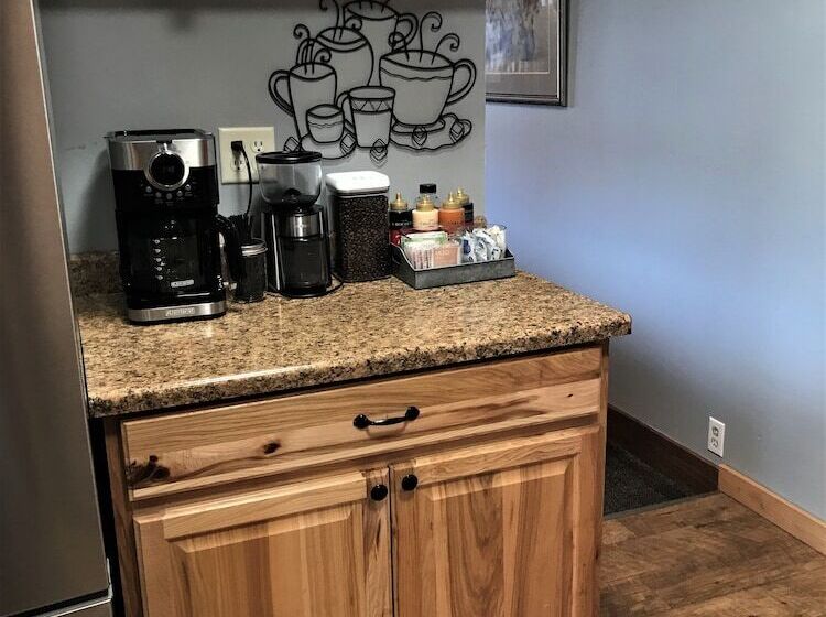 Отель Drift Lodge