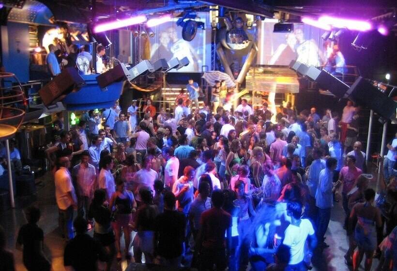 فندق Gwangju Empire