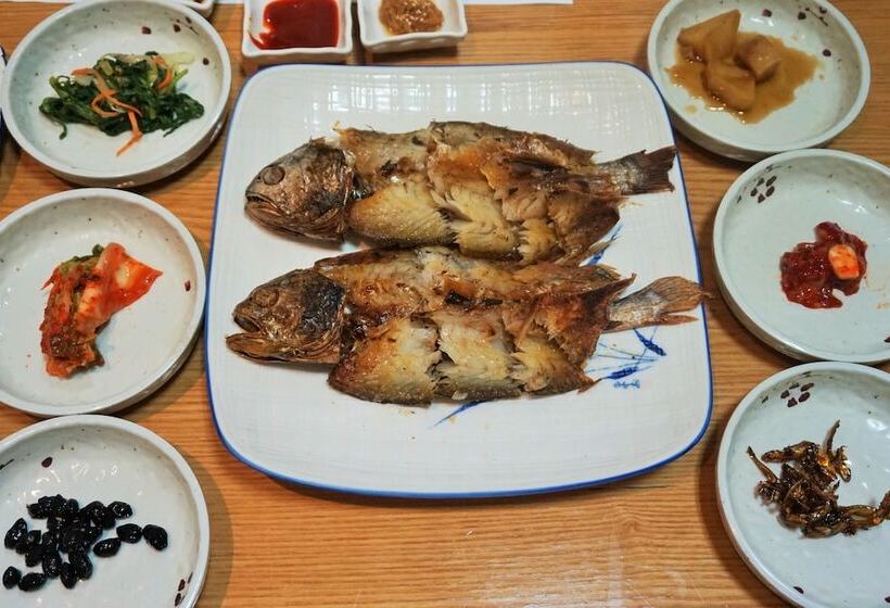 فندق Gwangju Empire