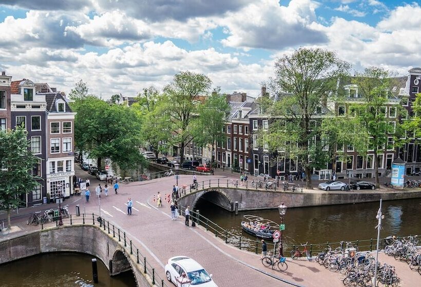 هتل Frank Since 1666