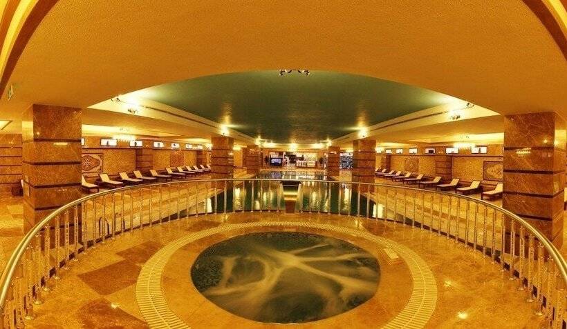 ホテル Gherdan Park