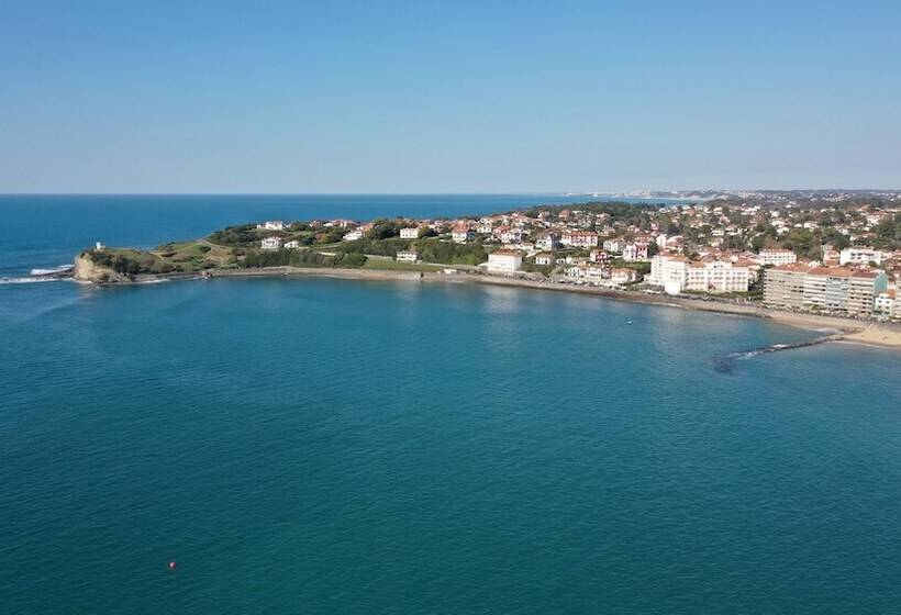هتل Hôtel De La Plage   Saint Jean De Luz