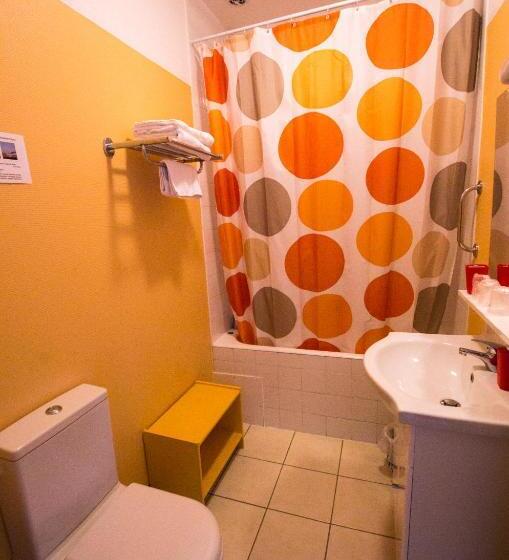 ホテル Hôtel Du Commerce