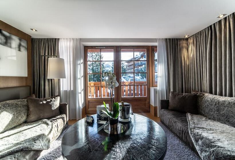 ホテル Hôtel Le Strato