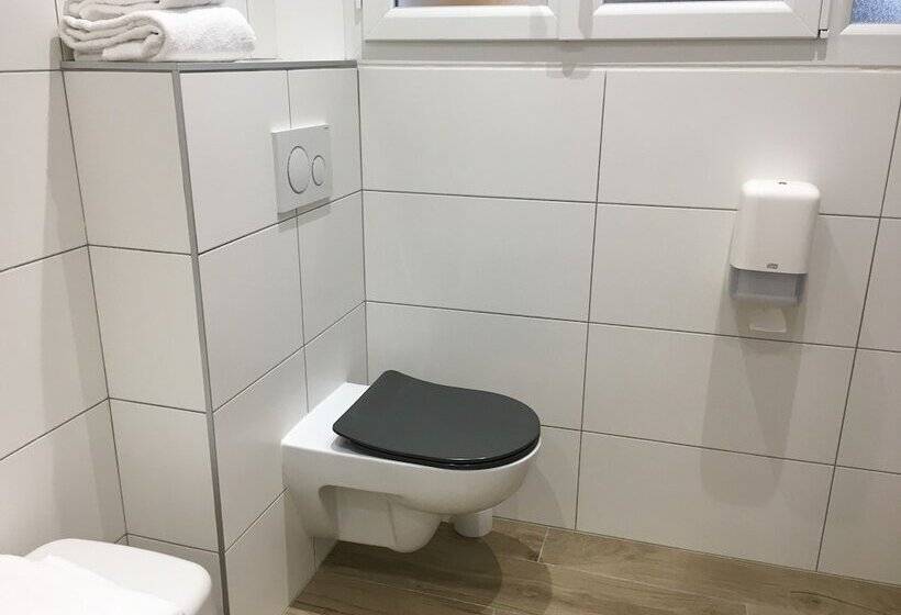 هتل Hôtel Océan Dinan