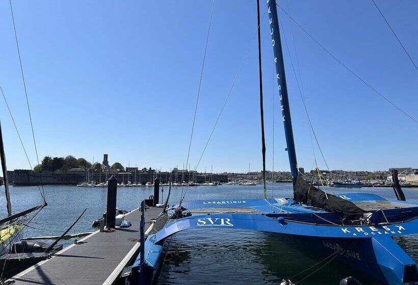 호텔 Hôtel Restaurant Les Oceanides