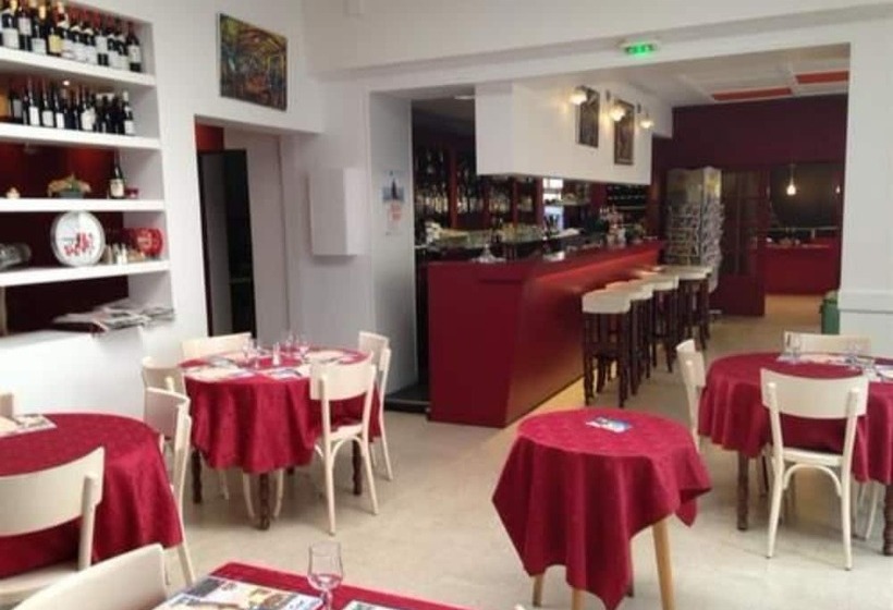 호텔 Hôtel Restaurant Les Oceanides