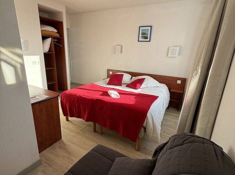 호텔 Hôtel Restaurant Les Oceanides