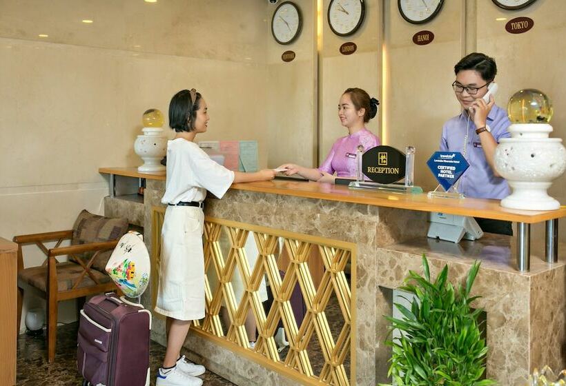 هتل Lavender Riverside