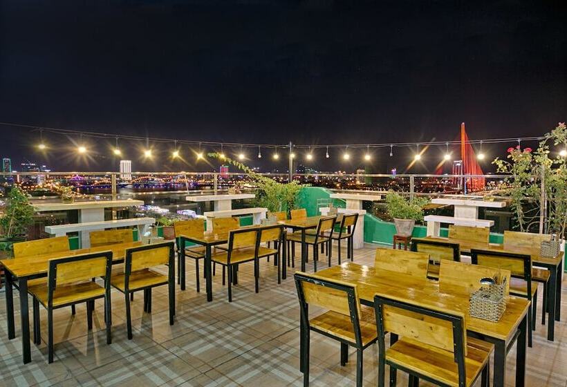 هتل Lavender Riverside