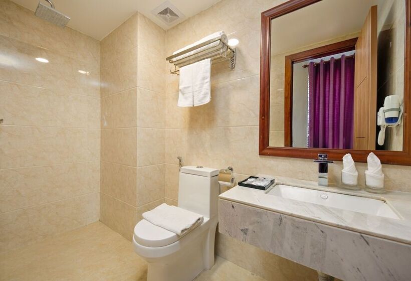 هتل Lavender Riverside