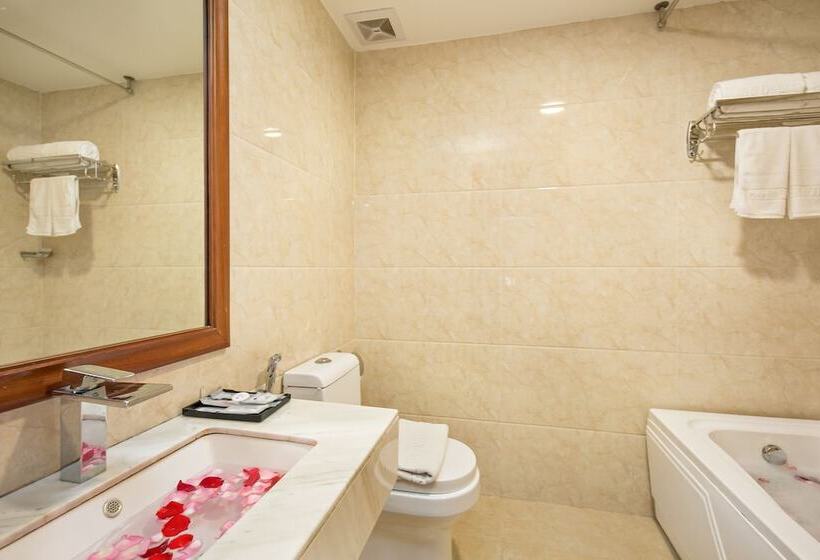 هتل Lavender Riverside