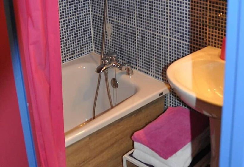 Отель Le Vieux Carre