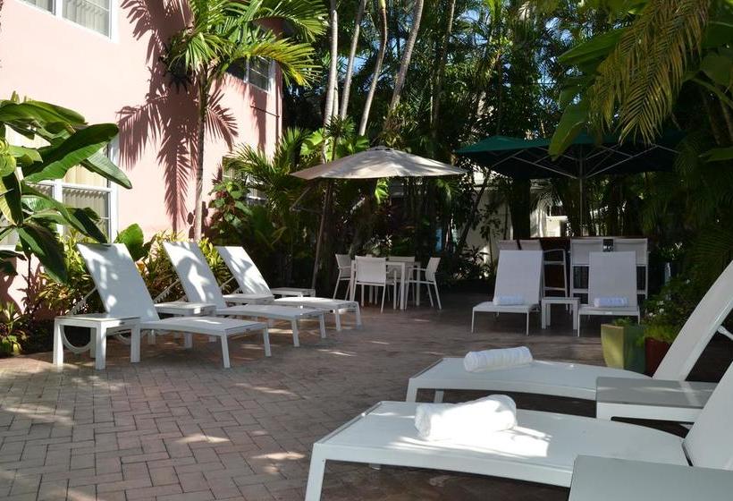 호텔 Lush Royale a North Beach Village Resort - Gay Men Only