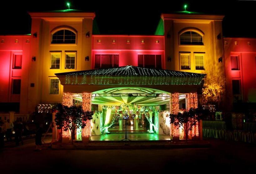 호텔 Midtown Grand