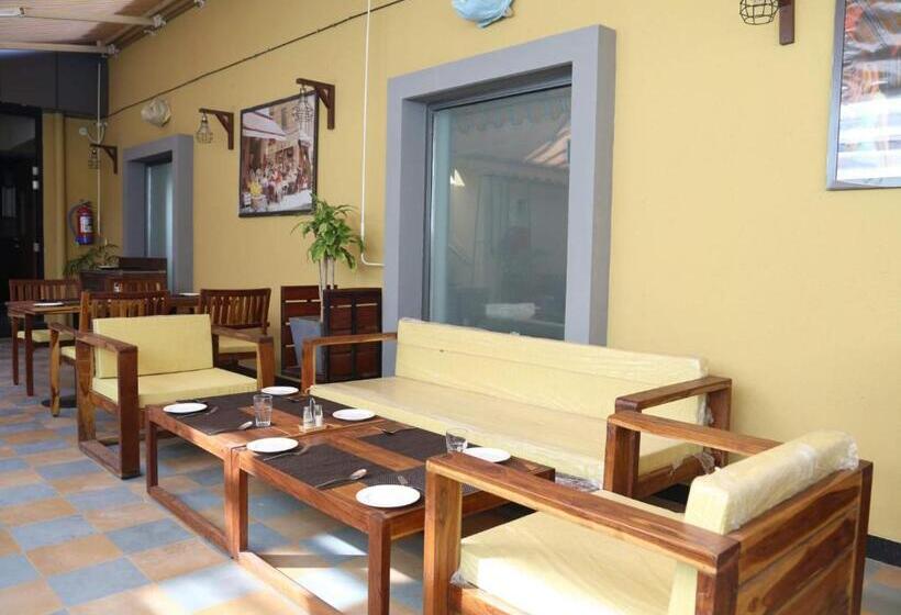 호텔 Midtown Grand