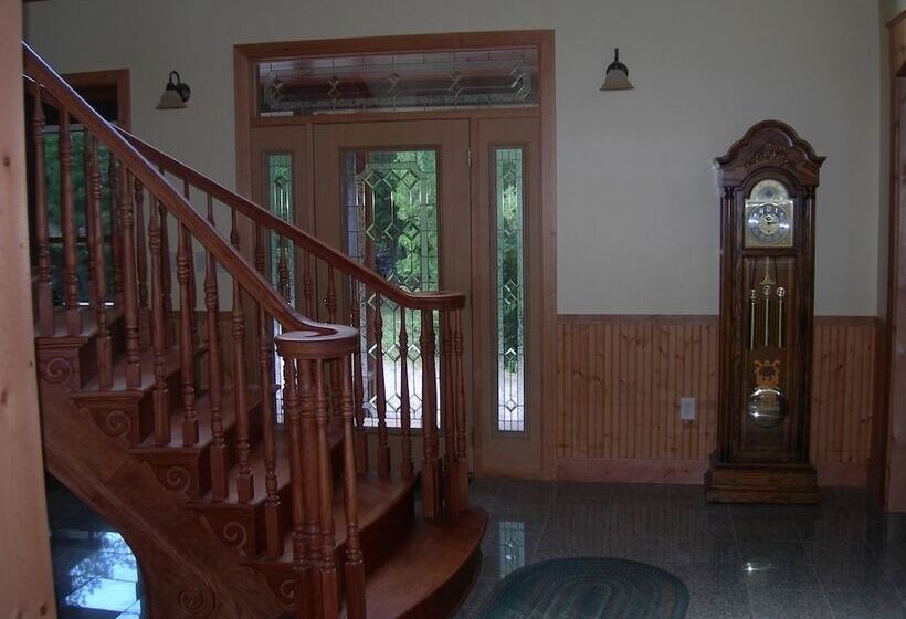 Отель Ninemile Point B&b Inn