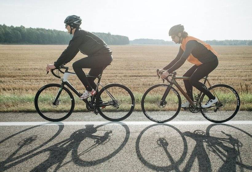 هتل Oranda Village