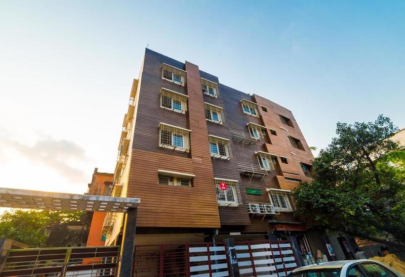 בית מלון כפרי Oyo 3363 Near Sarat Bose Road