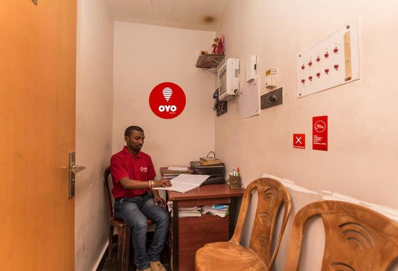 בית מלון כפרי Oyo 3363 Near Sarat Bose Road