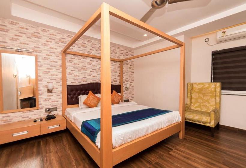 בית מלון כפרי Oyo 3363 Near Sarat Bose Road