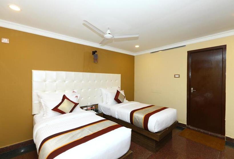 בית מלון כפרי Fabexpress Neighbour Inn - Nandambakkam