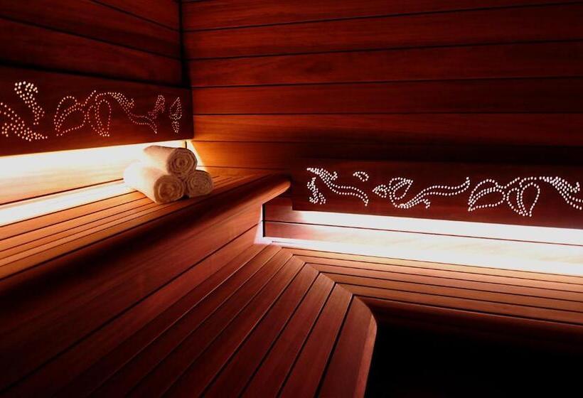 בית מלון כפרי Polanka Conference Center