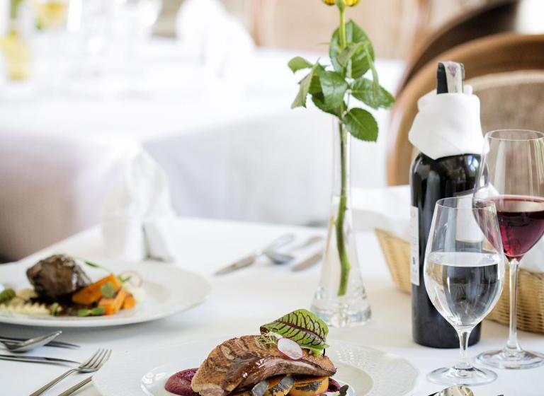 בית מלון כפרי Polanka Conference Center