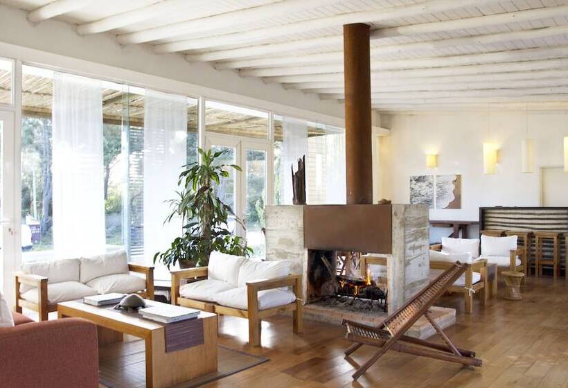 هتل Posada Arenas De José Ignacio