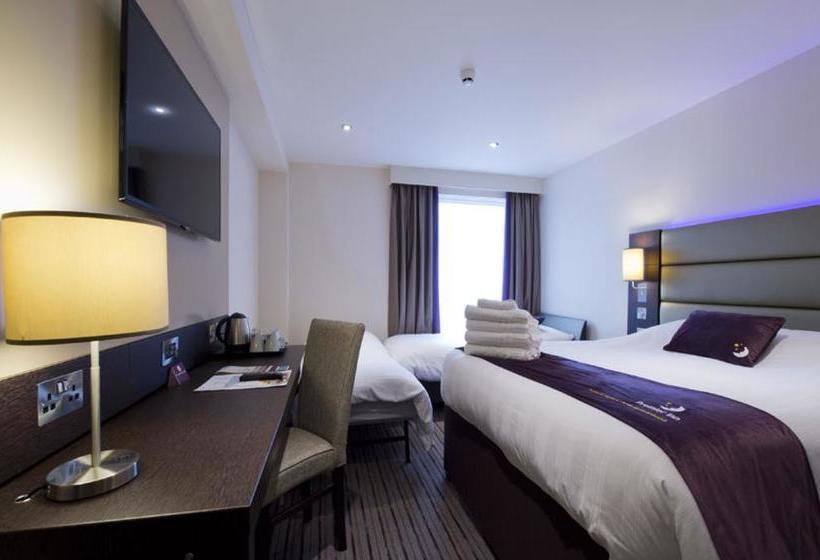 Fotos del hotel Premier Inn London Clapham:  17