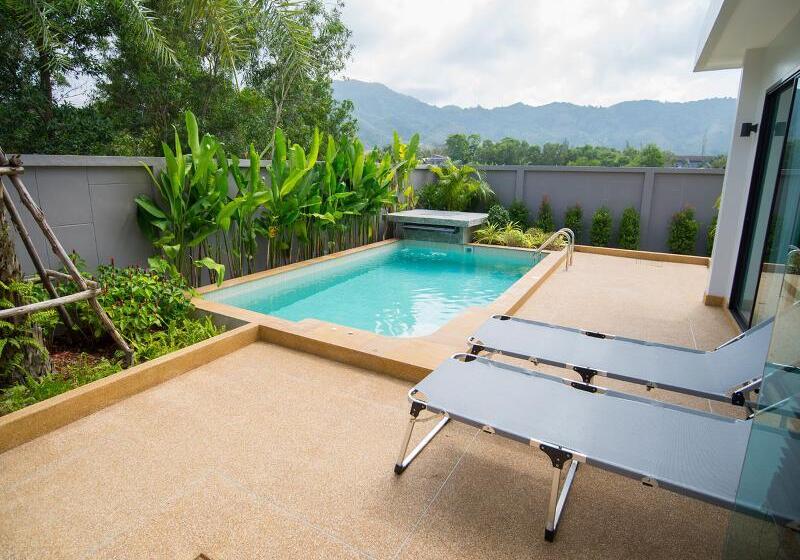 בית מלון כפרי Pumeria Resort Phuket