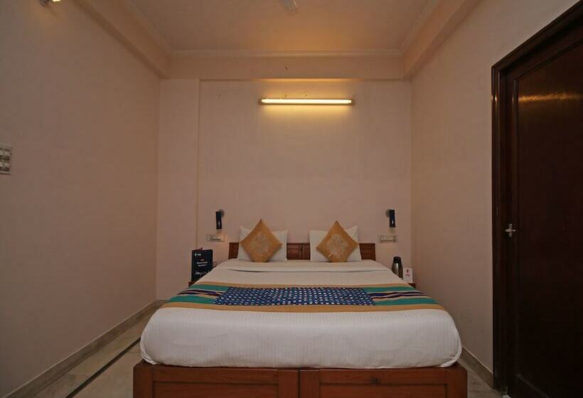 Отель Sai Residency