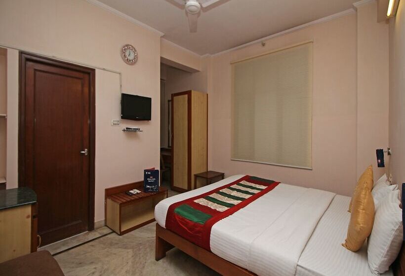 Отель Sai Residency