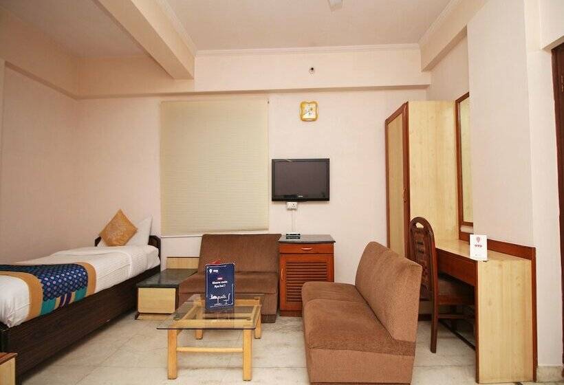 Отель Sai Residency