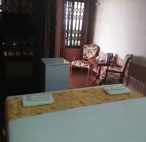 Hotel Sang yoo mountain view tagaytay   Taal Lake View