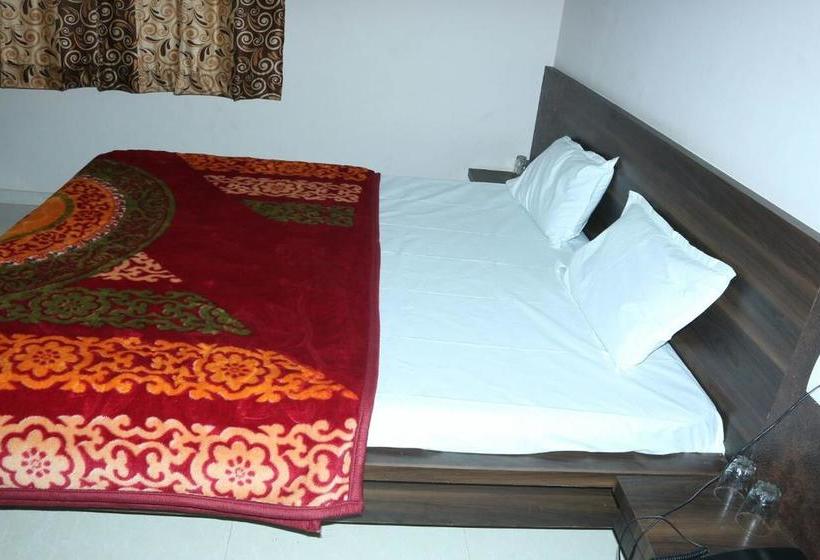 Отель Shree Nath