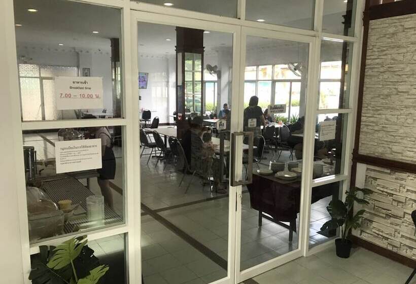 호텔 The Great Rayong