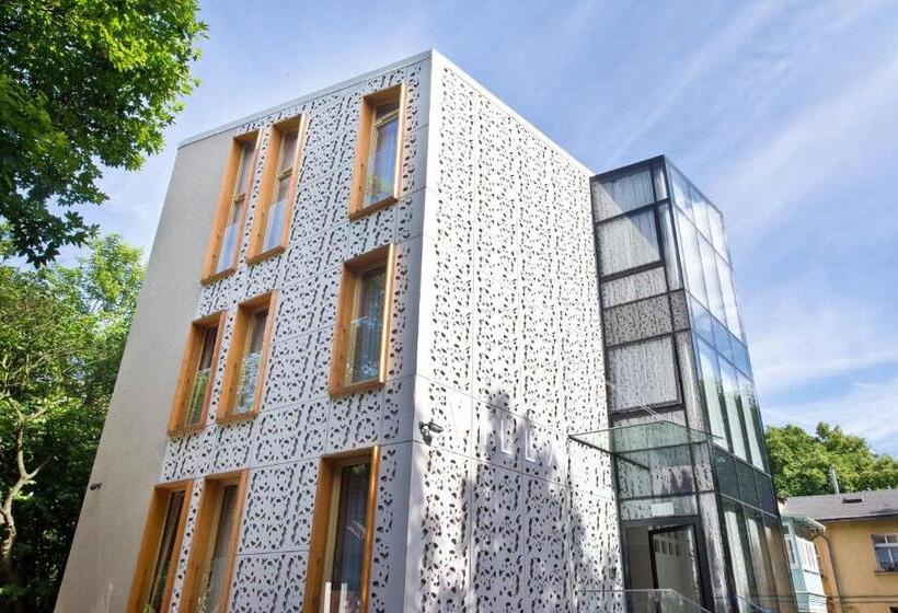 هتل Villa 21 By Victus