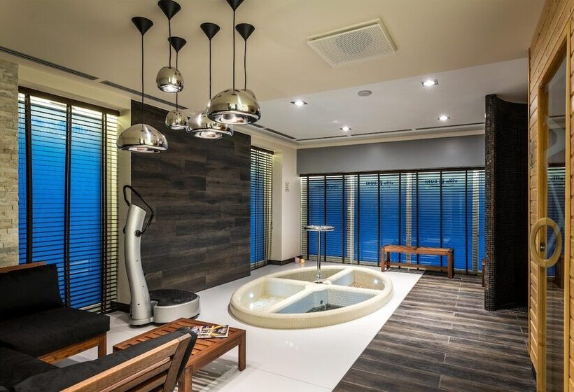 هتل Villa Buki Pokoje & Spa