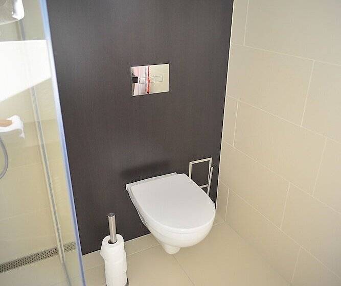 هتل Villa Buki Pokoje & Spa