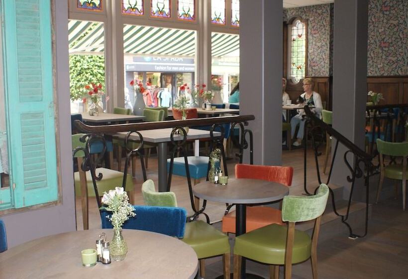 בית מלון כפרי Villa Flora