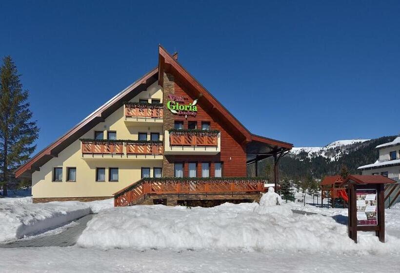 Отель Villa Gloria Rooms & Apartments