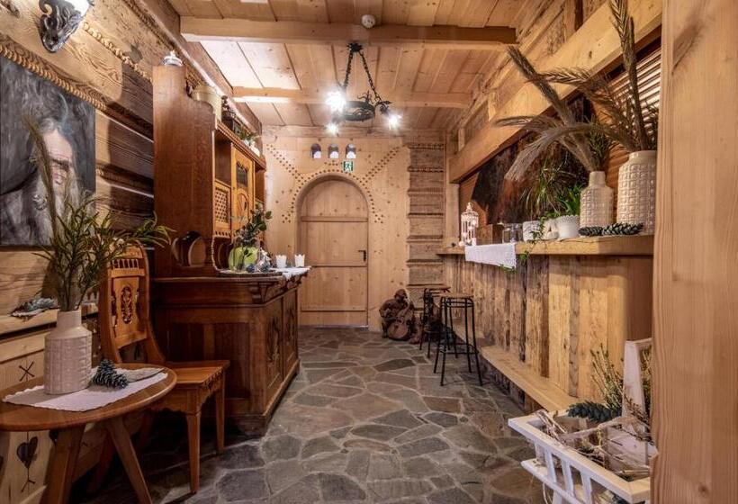 Отель Willa Bór