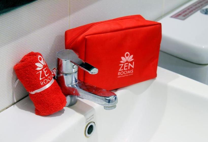 בית מלון כפרי Zen Rooms Lengkong Besar