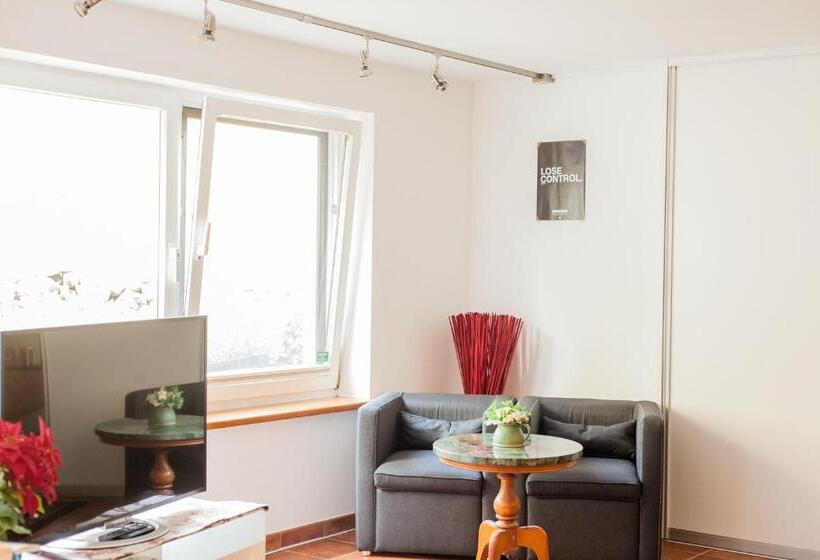 בית מלון כפרי Zur Linde Dein Self Check In