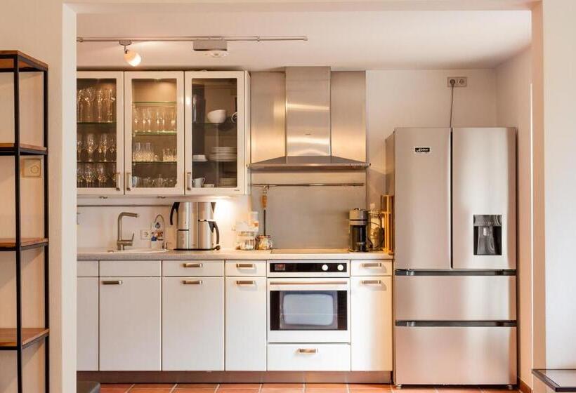 בית מלון כפרי Zur Linde Dein Self Check In